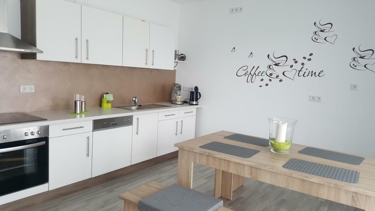 Moderne Neubau Ferienwohnung Кассель Экстерьер фото