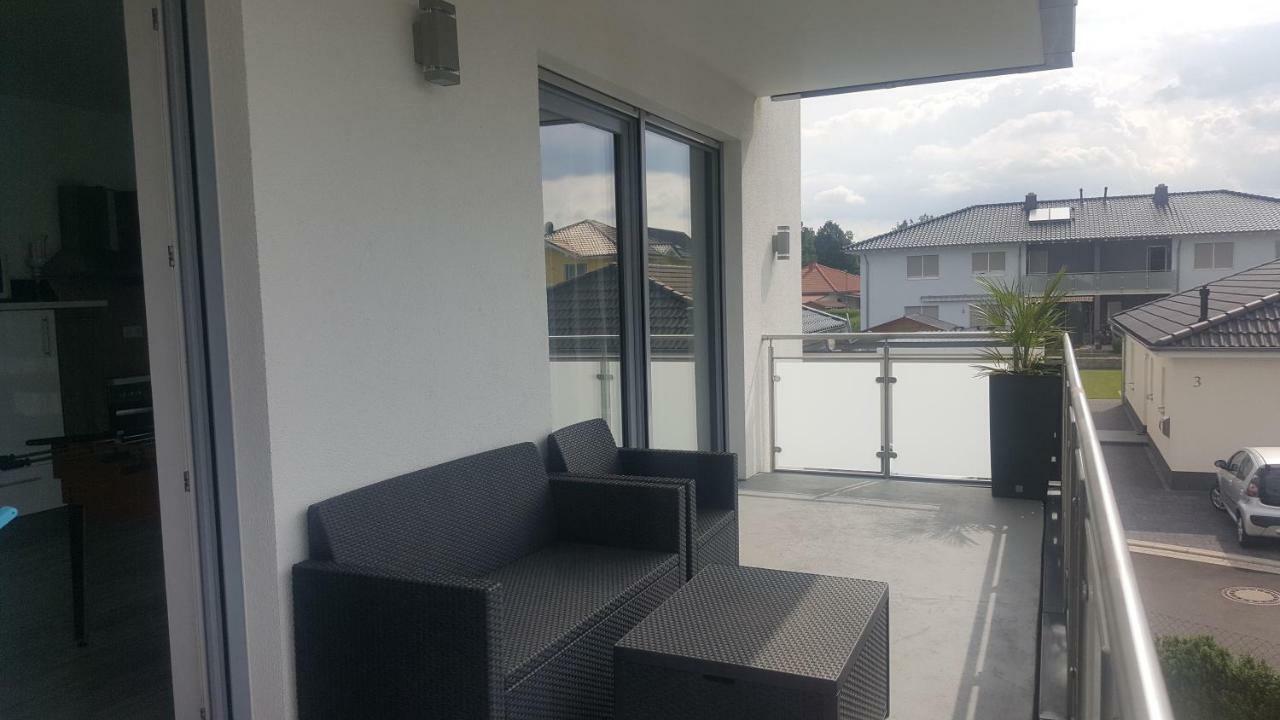 Moderne Neubau Ferienwohnung Кассель Экстерьер фото