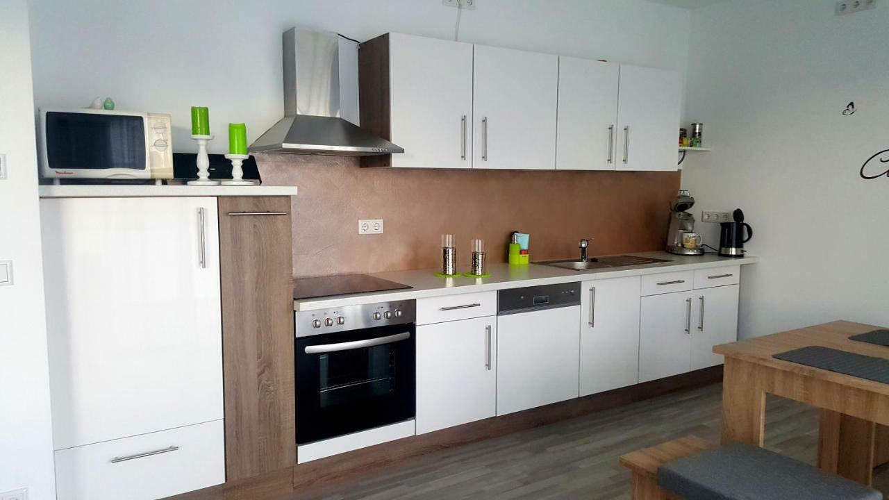 Moderne Neubau Ferienwohnung Кассель Экстерьер фото