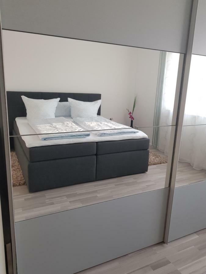 Moderne Neubau Ferienwohnung Кассель Экстерьер фото